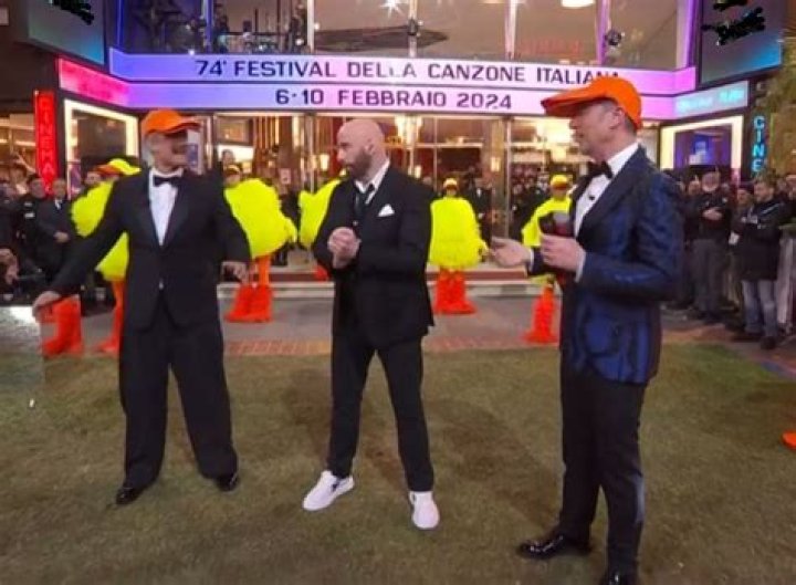 How Tall is John Travolta in Feet and Inches? Unveiling the Height of a Hollywood Icon