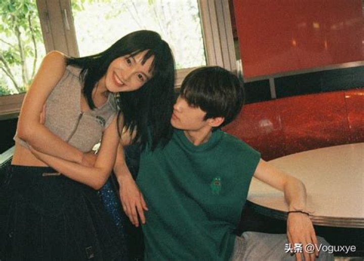 Jiang Zhi Nan Spouse: A Comprehensive Look at the Life and Love of the Renowned Taiwanese Singer