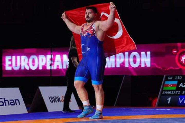 Necati Arabavi: The Iconic Turkish Wrestler Who Revolutionized the Sport