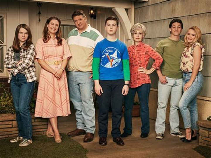 What Time Period Does Young Sheldon Take Place: A Comprehensive Exploration